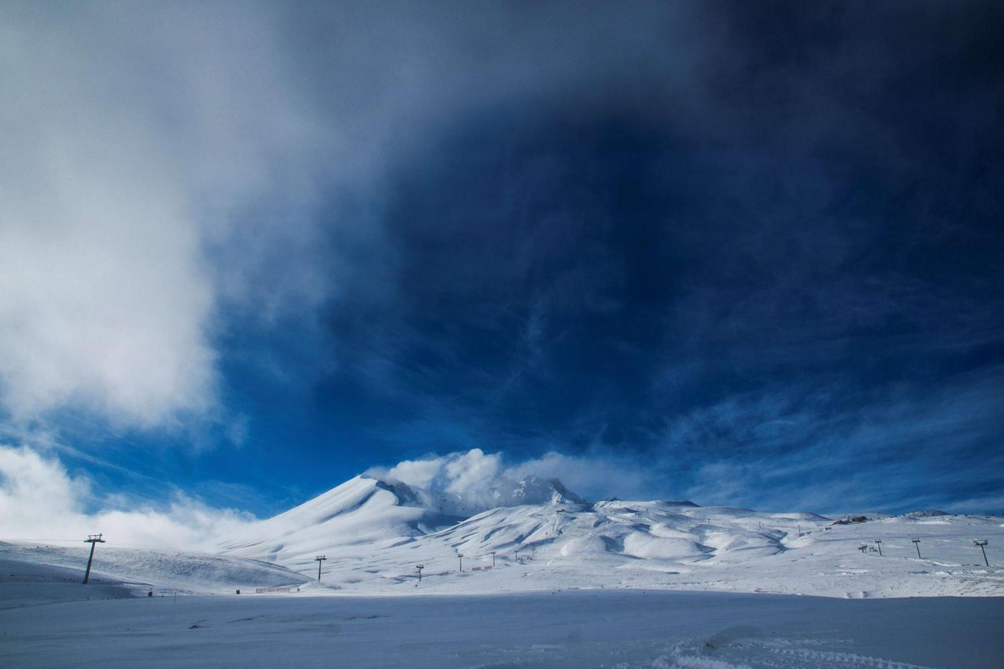 Radisson Blu Hotel, Mount Erciyes Exteriör bild