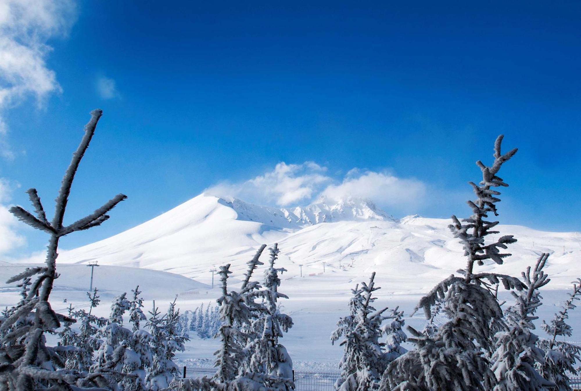 Radisson Blu Hotel, Mount Erciyes Exteriör bild